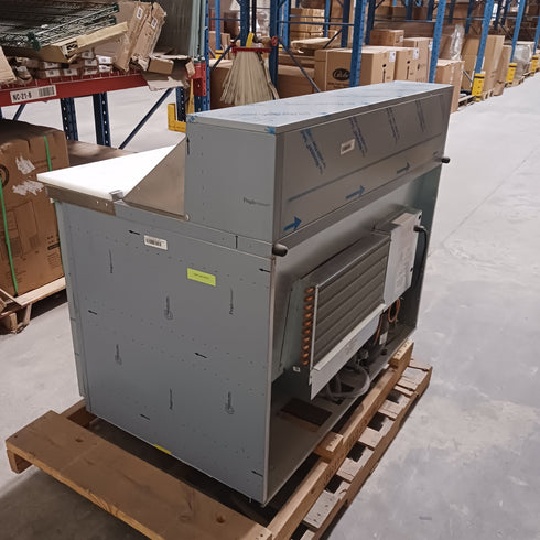 Traulsen CLPT-4812-SD-LR Centerline Double Door Sandwich and Salad Prep Table 48" Refrigerator, SCRATCH & DENT FINAL SALE