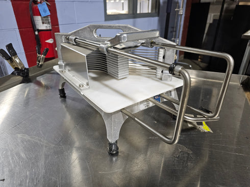 Vollrath | Redco coupe tomate Pro, coupe droite 1/4", 11 lames, ÉGRATIGNURE & BOSSÉ VENTE FINALE