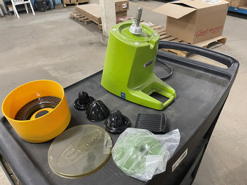 Omcan 39688 Santos 38 Citrus Juice Extractor, 120V, SCRATCH & DENT FINAL SALE