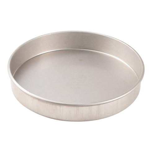 Chicago Metallic Round Cake Pan, 9" x 1.5", Glazed Aluminized Steel