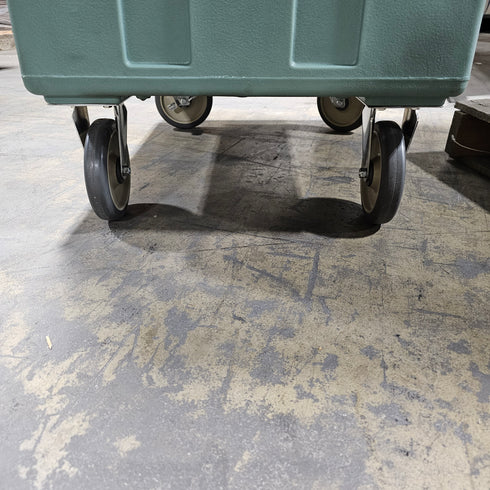 Cambro Tall Camcart, Holds Up to 24 Bun Pans, Blue, SCRATCH & DENT FINAL SALE