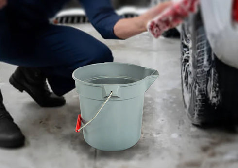 Globe Easy Pour Pail, 11 qt, Grey