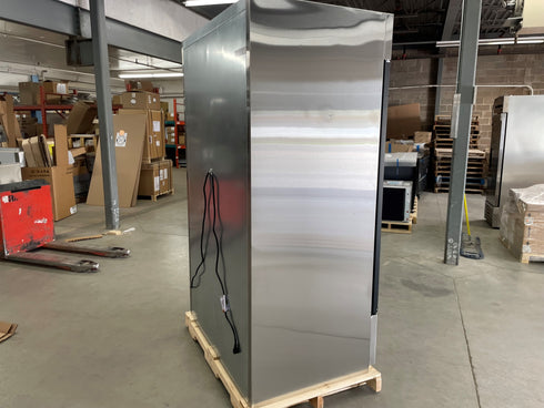 Habco SE46HCSXG Dependable Series Refrigerator, Double Glass Doors, 46 CuFt, SCRATCH & DENT FINAL SALE