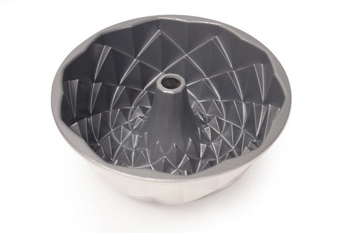 Nordic Ware Jubilee Bundt Pan, 10 Cup, Cast Aluminum, Commercial Finish, FINAL SALE