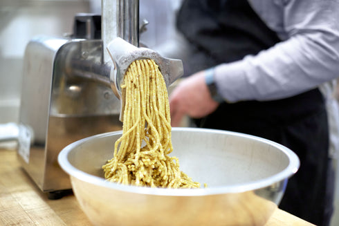 Vollrath 40743 No.12 Electric Meat Grinder, 264 lb/Hour, 1 HP, 110V