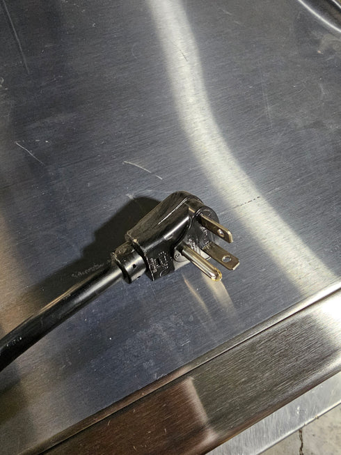 Amana | Four à micro-ondes commercial RFS18TS, 1800 W, 208/240 V, VENTE FINALE SCRATCH & DENT