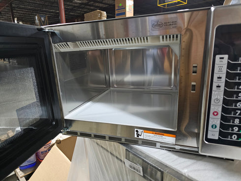 Amana | Four à micro-ondes commercial RFS18TS, 1800 W, 208/240 V, VENTE FINALE SCRATCH & DENT