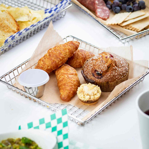 Artisanat de table | Panier de service carré en fil métallique, 9", acier inoxydable