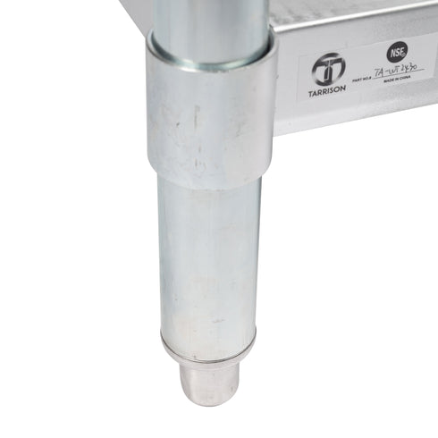 Garnison | Table de travail avec tablette inférieure, pieds sphériques réglables, dessus en acier inoxydable