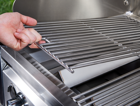 Couronne Vérité | Gril Club Series 48", réservoirs horizontaux, pare-vent, propane