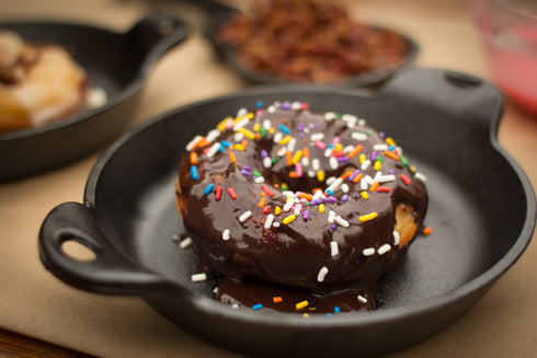 Lodge Heat Treated Cast Iron Mini Round Server, 14 oz