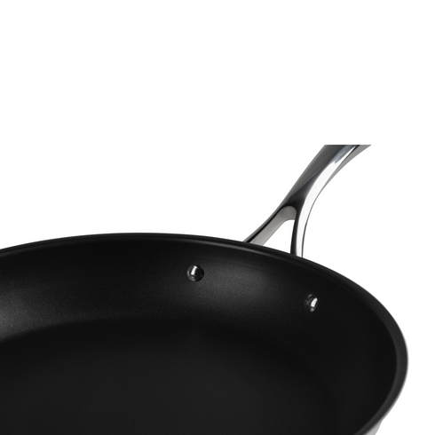 Articles de signature | Poêle à frire antiadhésive, acier inoxydable, finition Excalibur